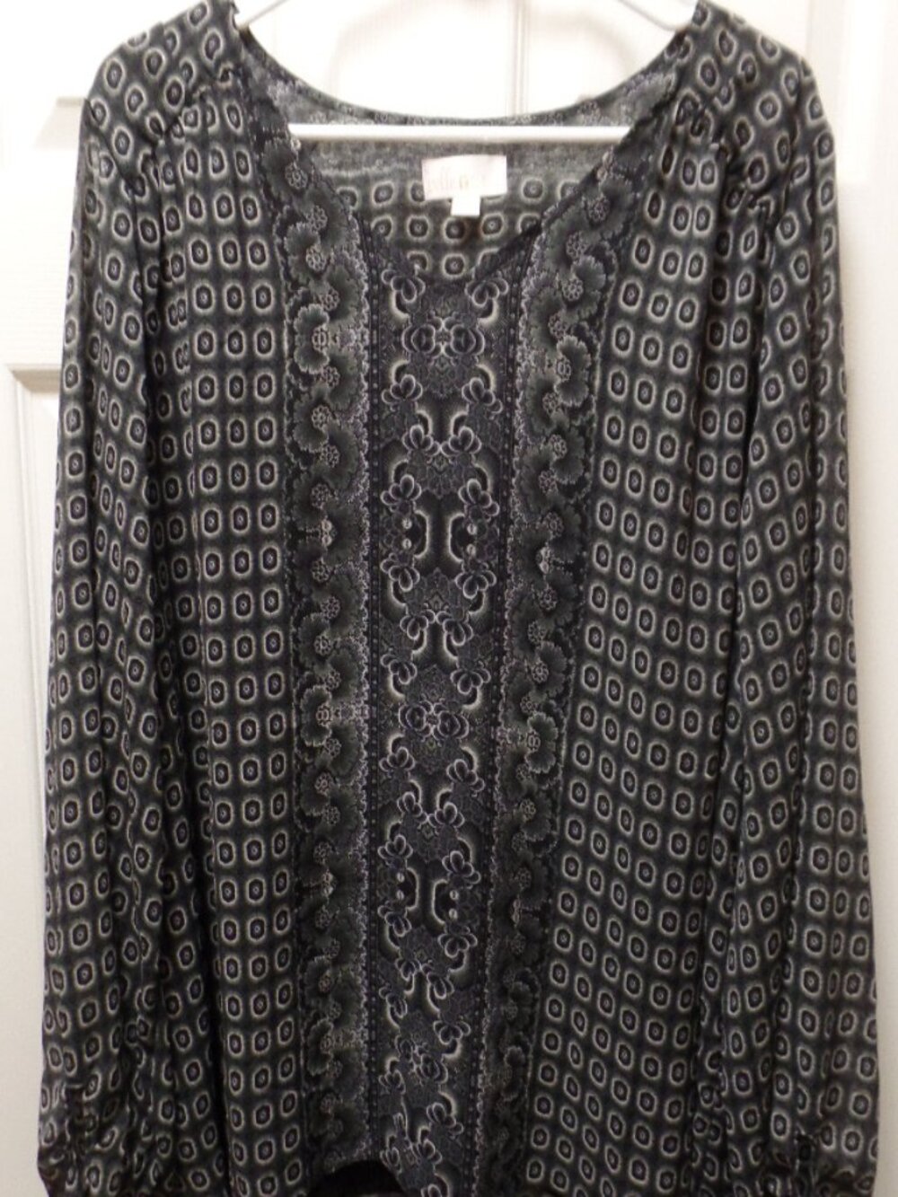 Belle by Kim Gravel XL 18 20 *Black* Bohemian Border Print Blouse w/ Tie Sleeves